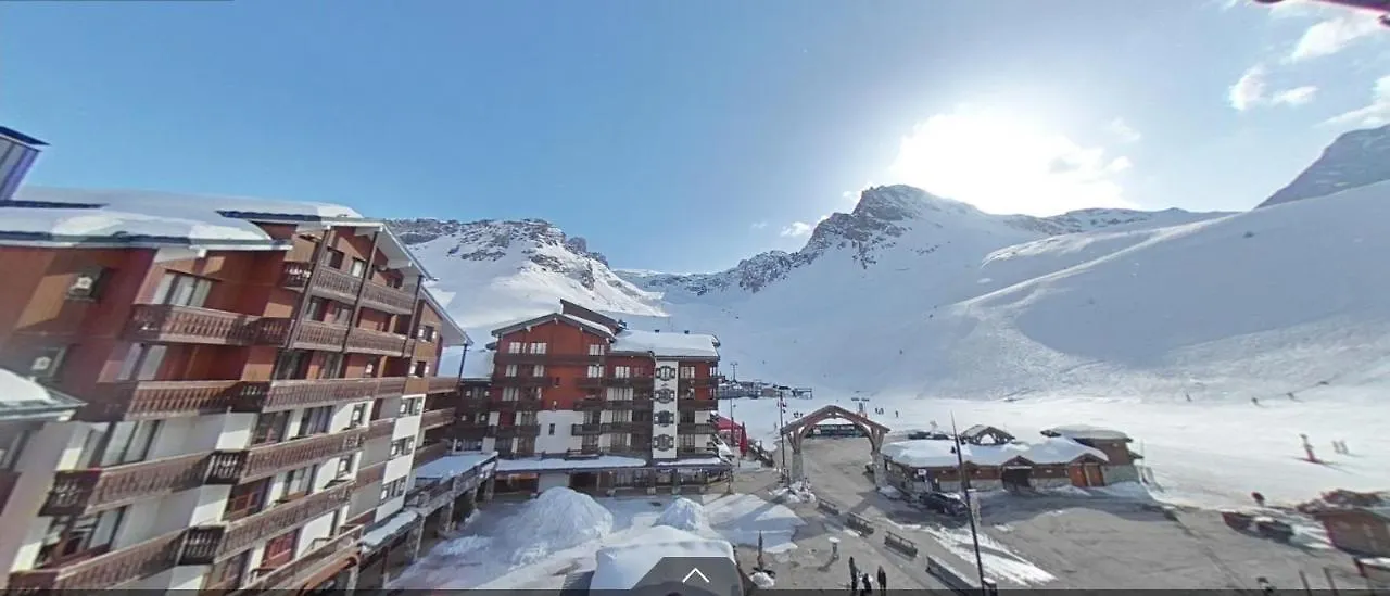 Tignes Rond Point Des Pistes Vue Panoramique Au Soleil Apartment France